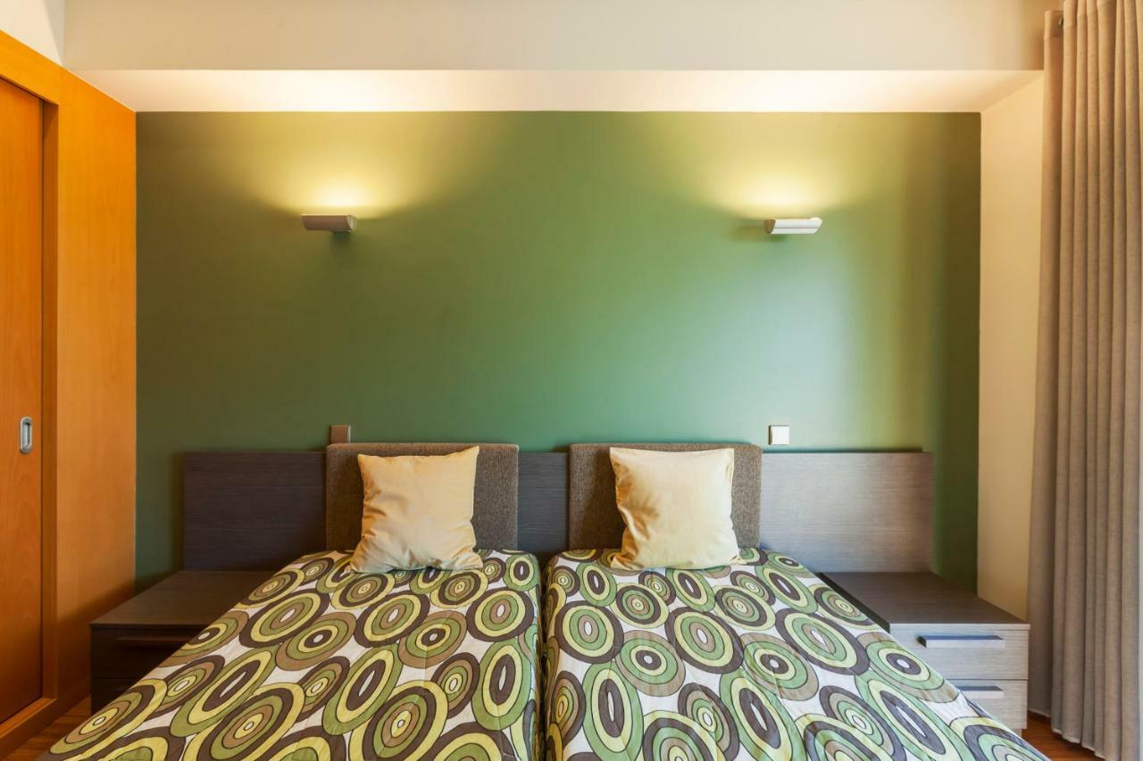 Onice Apartment Porto Luaran gambar